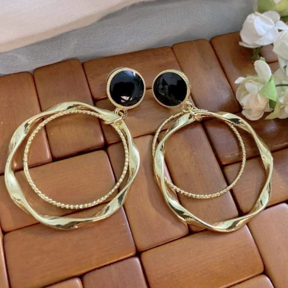 NWT Boutique 925 Silver Post & Black Onyx Golden Double Hoop